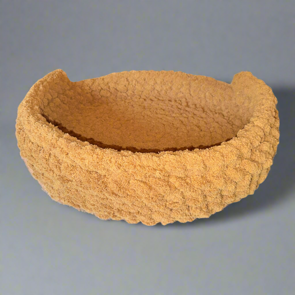 Handmade Tight-Knit Chunky Round Large Pet Bed