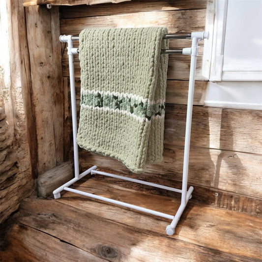 Handmade Custom Maine White Pine Tight-Knit Chunky Throw Blanket ~40 x 60