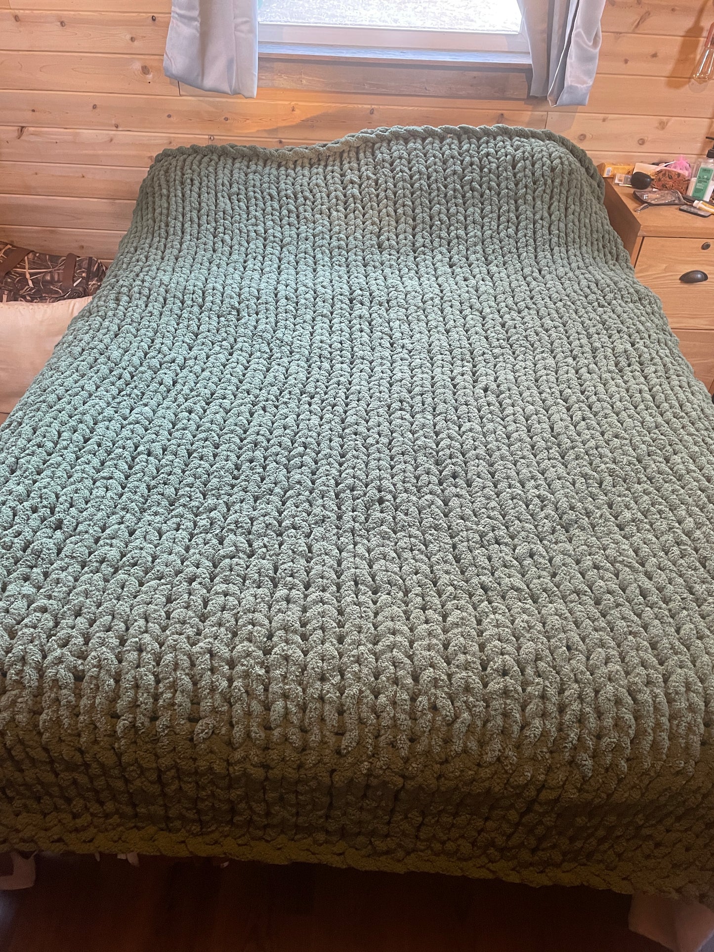 Handmade Custom Throw 45" x 60" Classic Knit Chunky Blanket