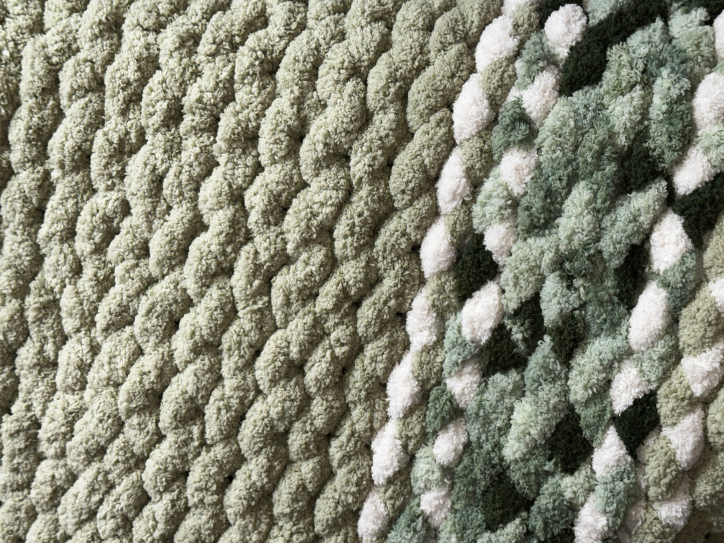 Handmade Custom Maine White Pine Tight-Knit Chunky Throw Blanket ~40 x 60