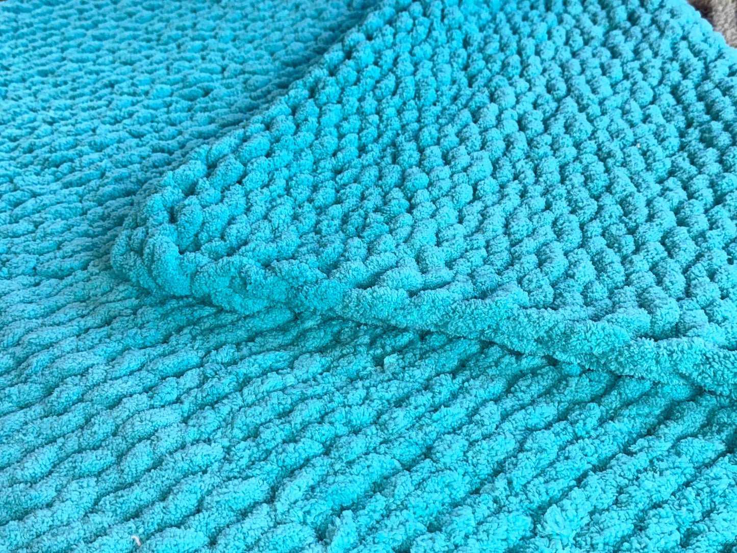 Handmade Aqua 46" x 62" Tight-Knit Chunky Throw Blanket