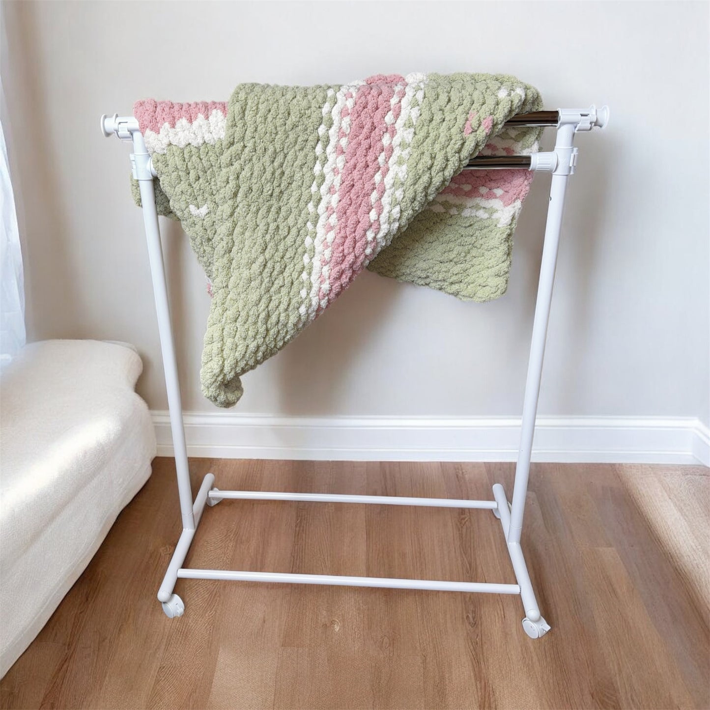 Handmade Custom Maine Spruce Heart ~33" x 40" Tight-Knit Chunky Baby Blanket