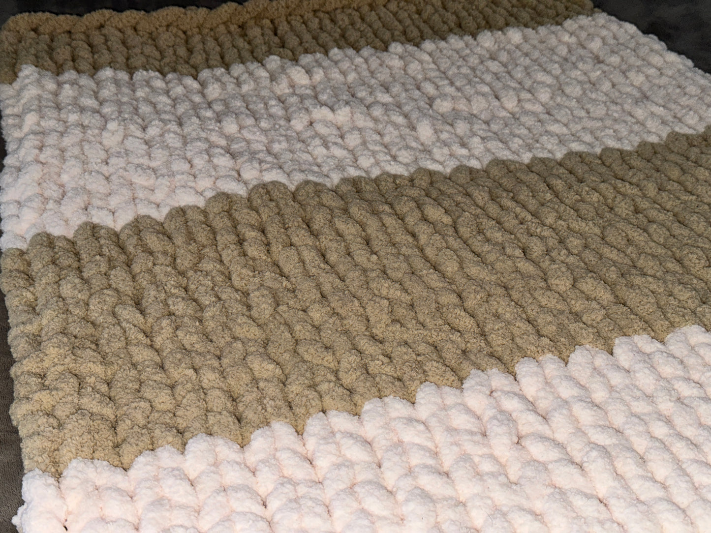 Handmade Pale Pink & Taupe  30" x 48" Tight-Knit Chunky Baby Blanket